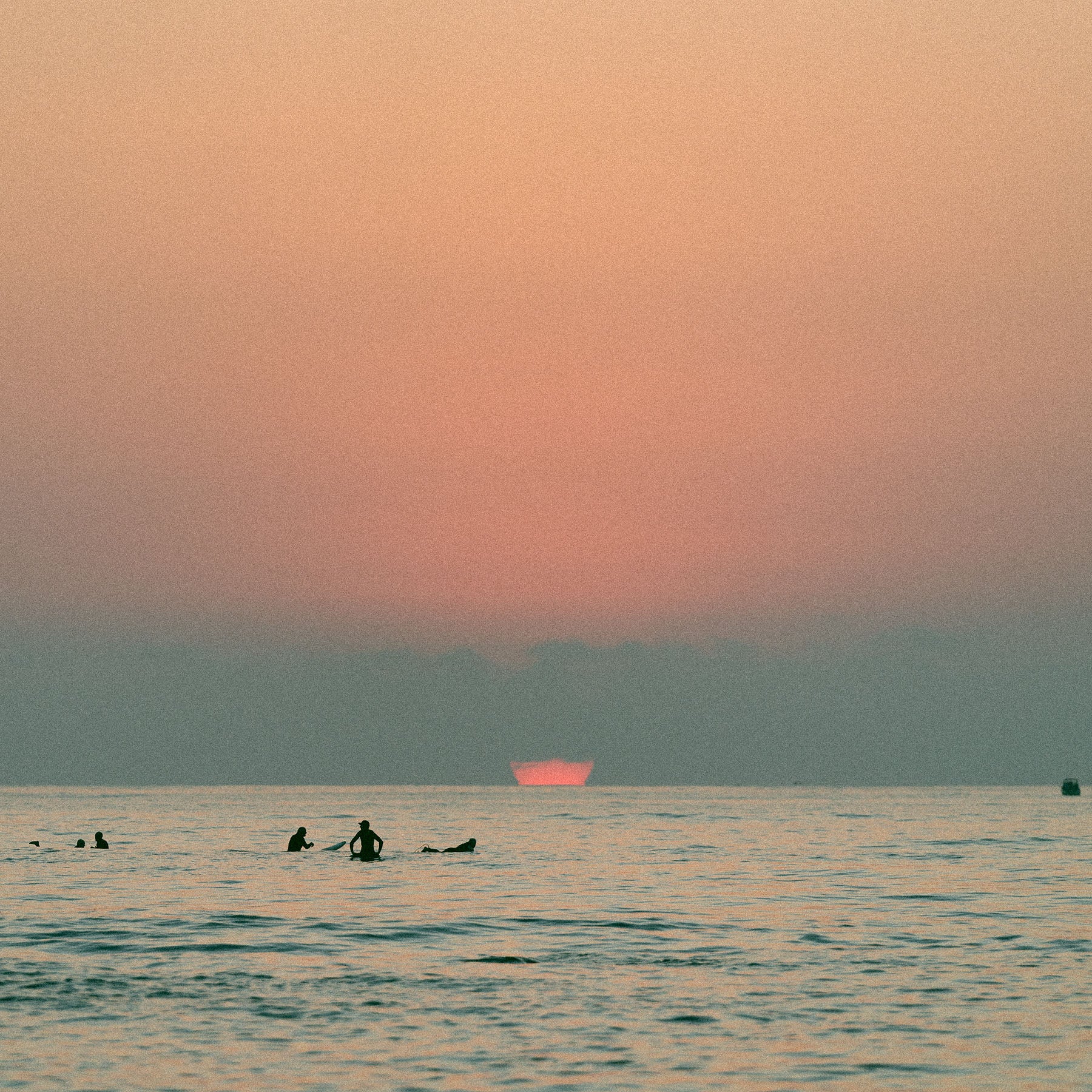 SUN RIDERS