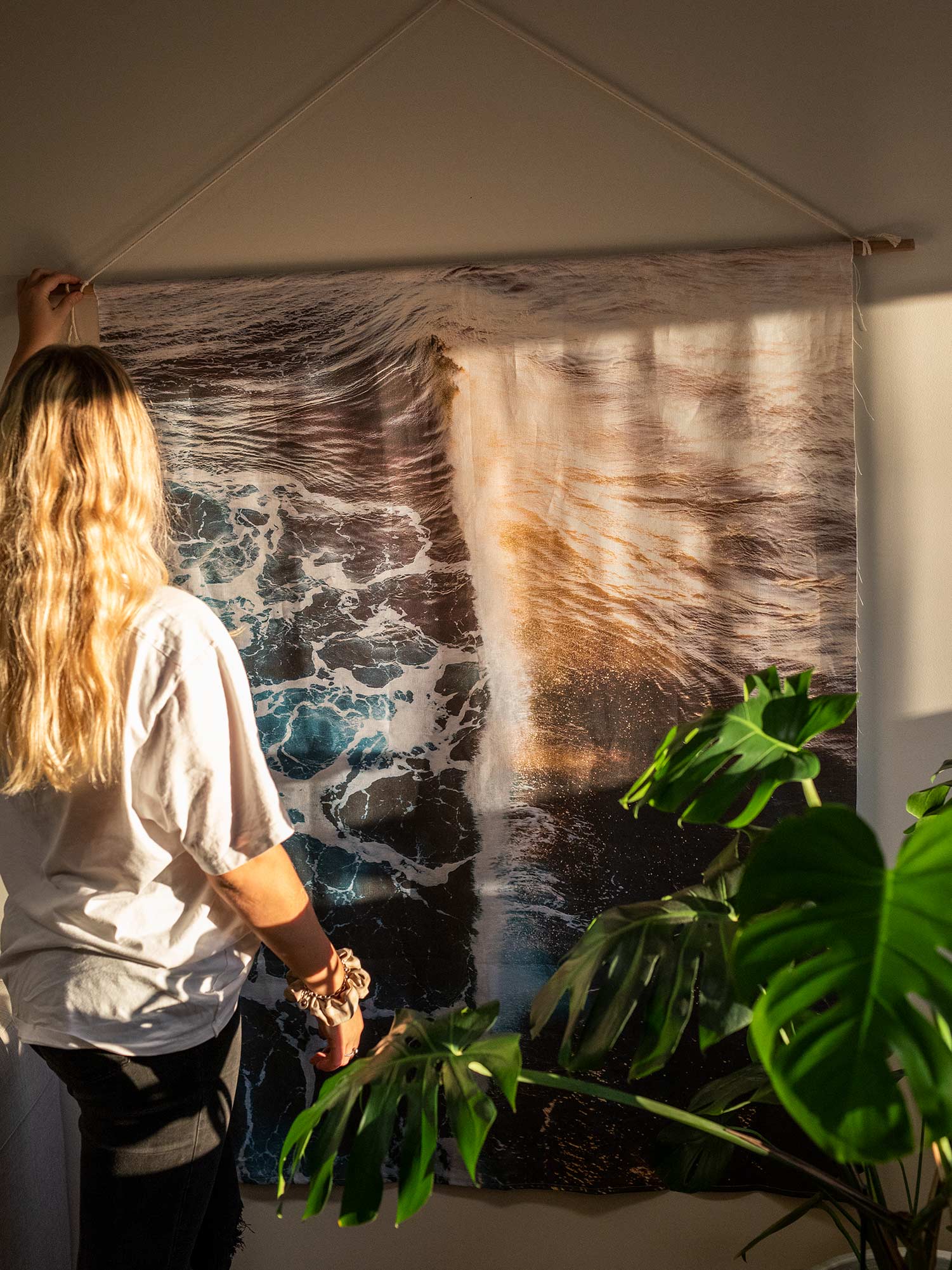 "Glisten" — Wall Banner (100% organic linen)